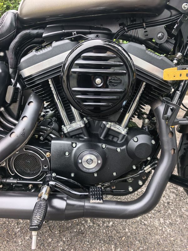 二手哈雷戴维森Iron883 硬汉