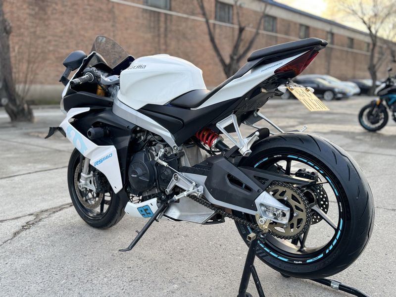 二手阿普利亚RS 660 