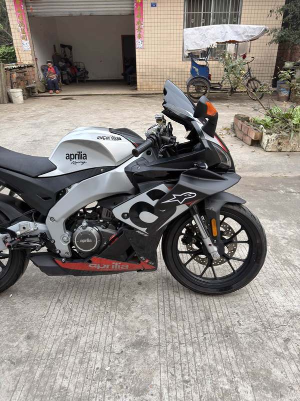 二手宗申阿普利亚GPR250R