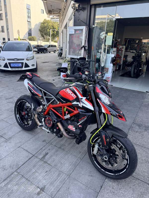 二手杜卡迪Hypermotard 950
