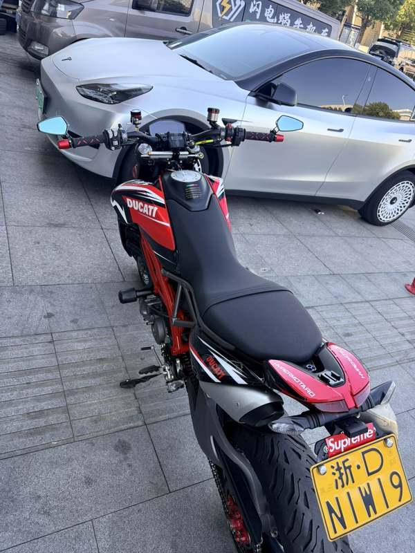 二手杜卡迪Hypermotard 950