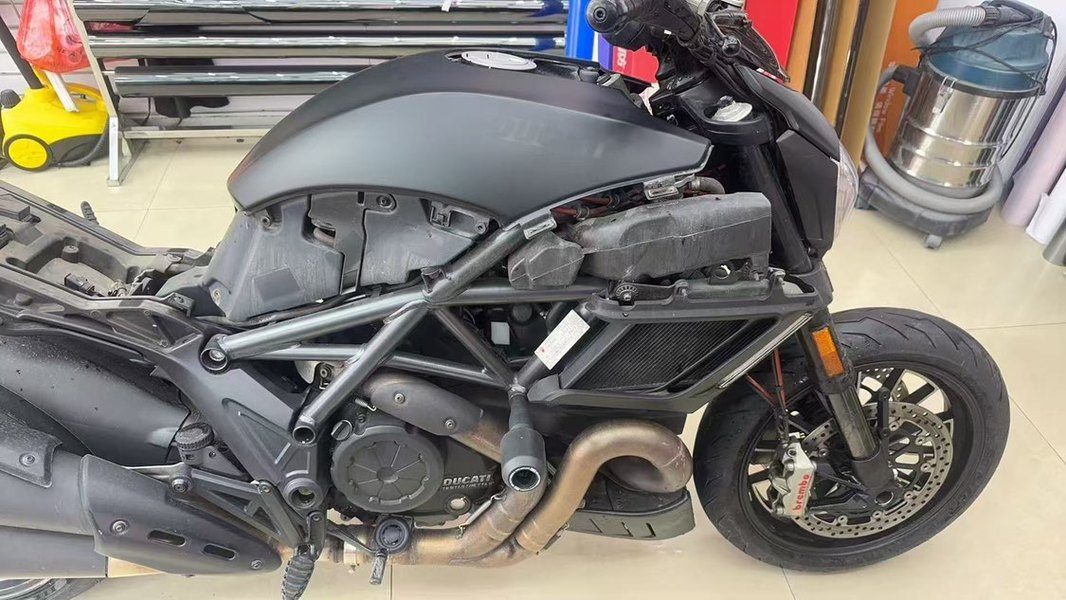 二手杜卡迪Diavel 