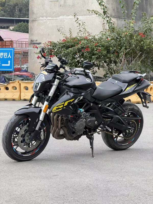 二手贝纳利TNT600i