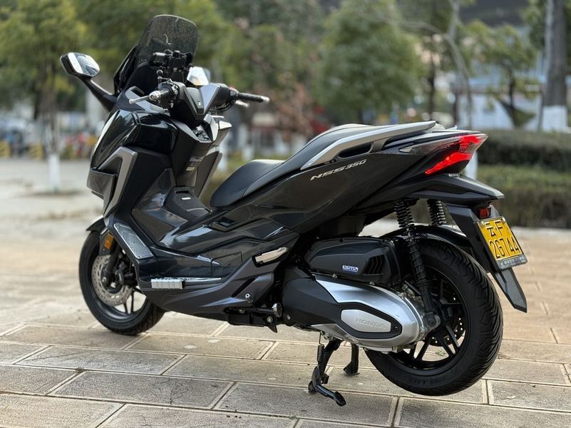 二手本田NSS350(进口)