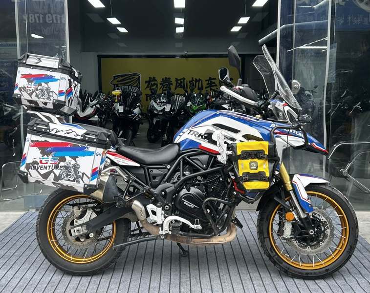 二手贝纳利TRK702