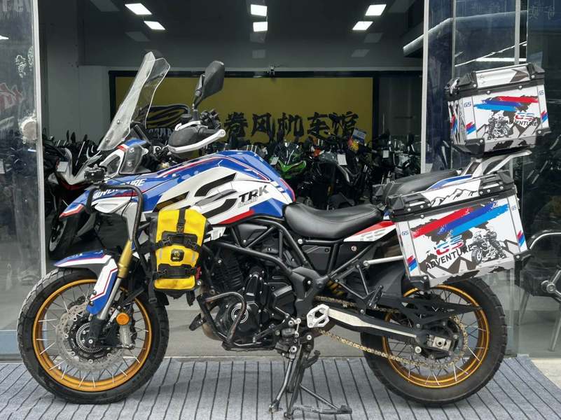 二手贝纳利TRK702