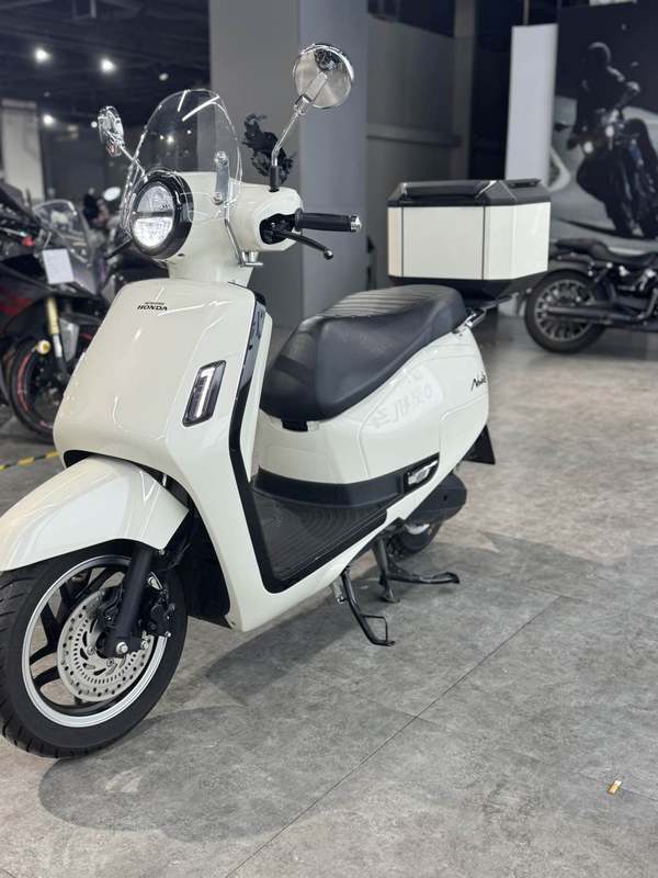 二手新大洲本田NS125LA