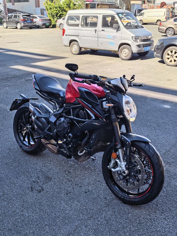 二手奥古斯塔Dragster 800