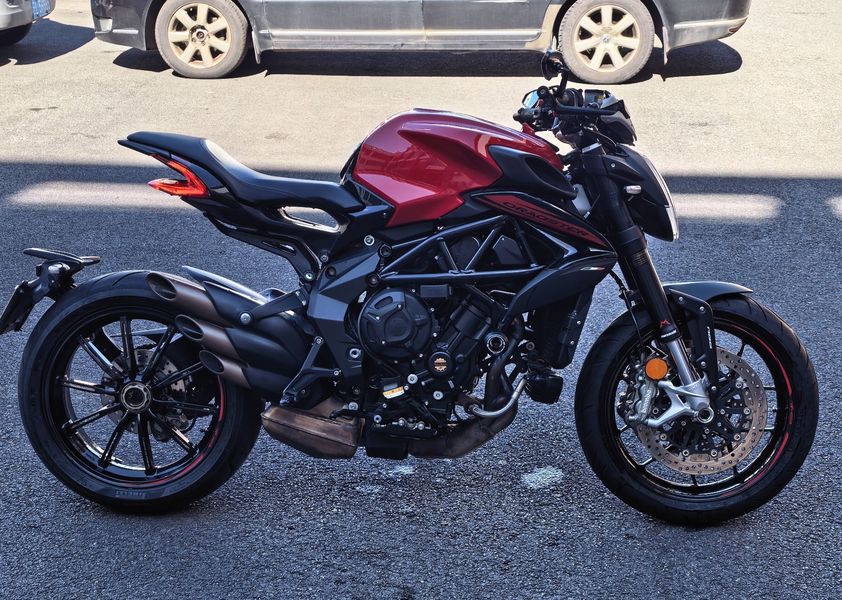 二手奥古斯塔Dragster 800