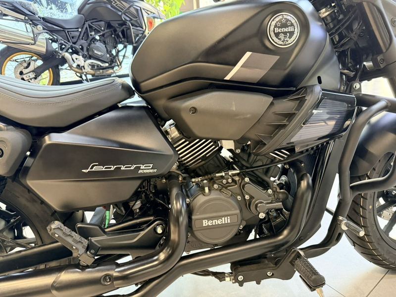 二手贝纳利哈伦252