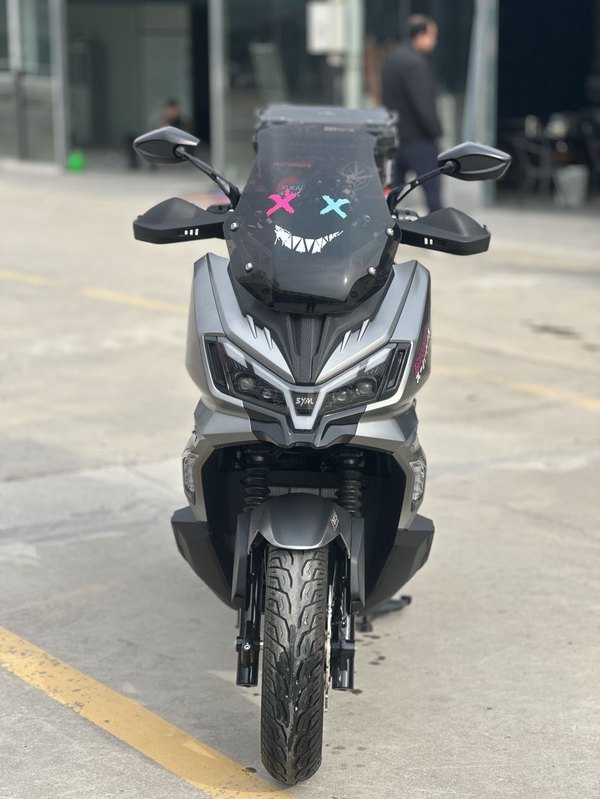 二手三阳哈士奇 Husky ADV300