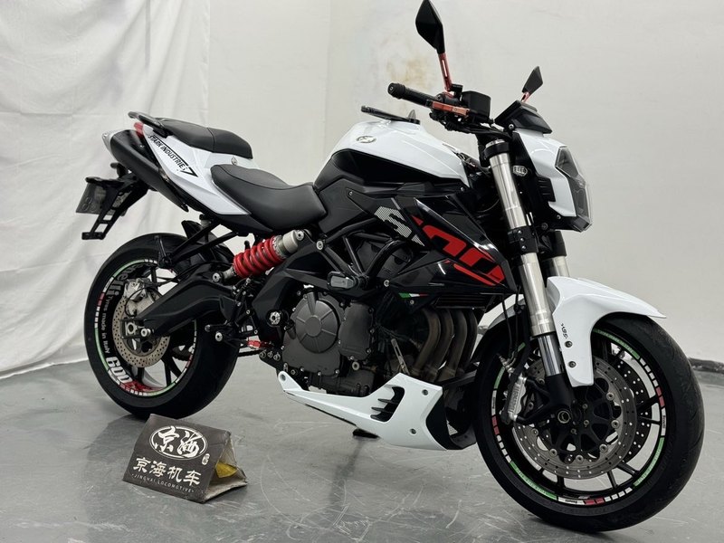 二手贝纳利TNT600i