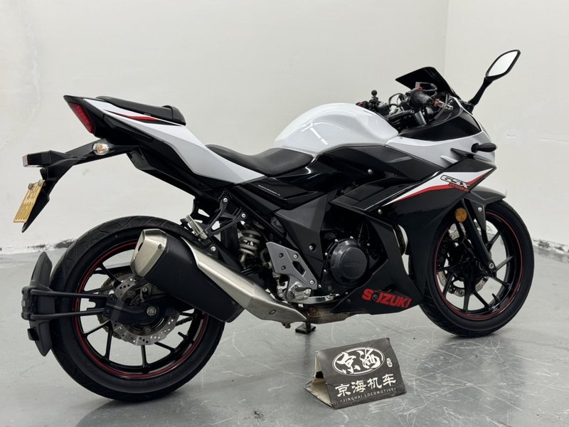 二手豪爵铃木GSX250R