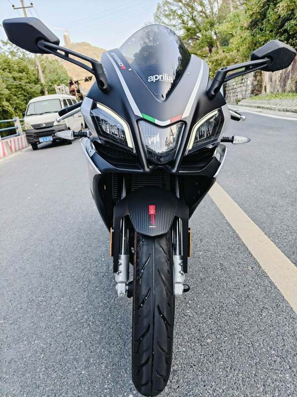 二手宗申阿普利亚GPR250R