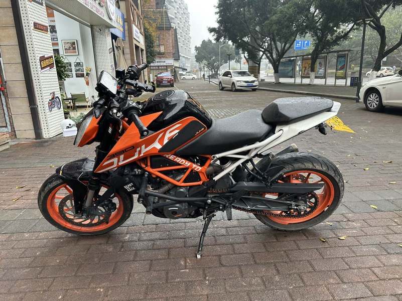 二手KTMR2R390 Duke