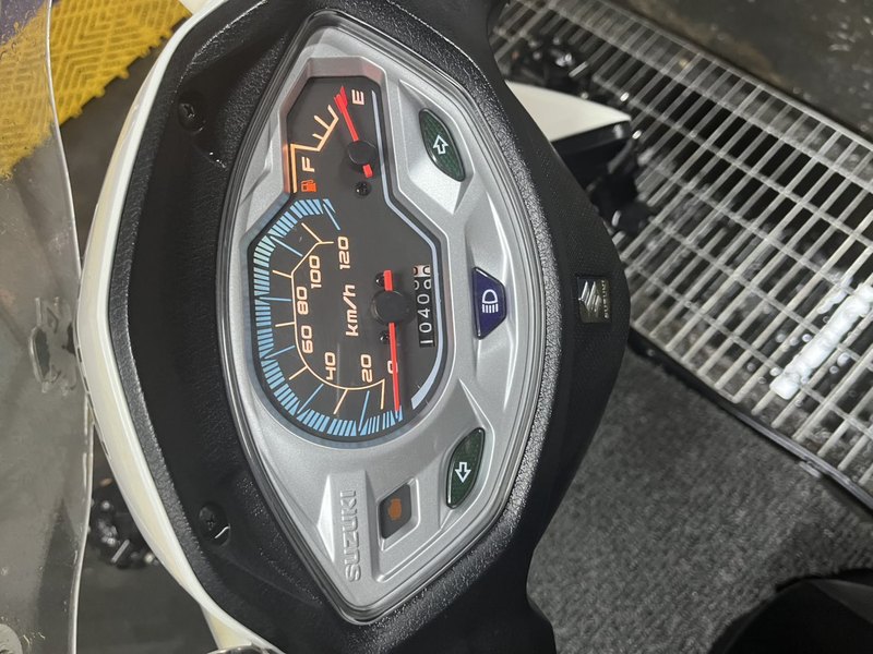 二手济南铃木优驿 UE125T