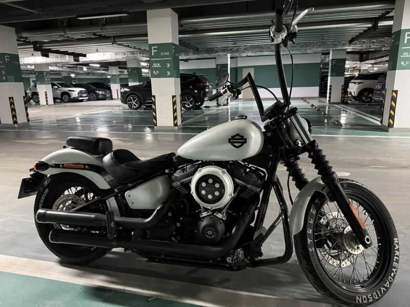 二手哈雷戴维森街霸 Street Bob