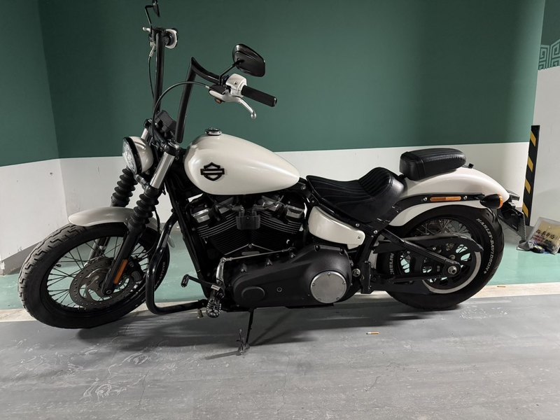 二手哈雷戴维森街霸 Street Bob