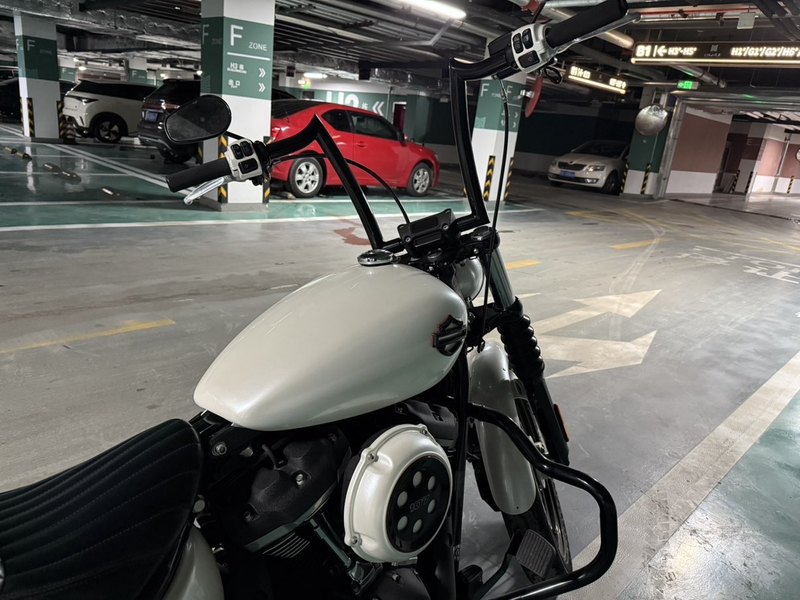 二手哈雷戴维森街霸 Street Bob