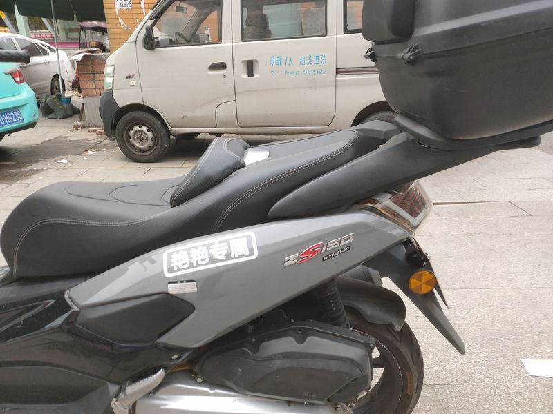 二手望雅猛士三代