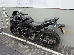 二手豪爵铃木GSX250R