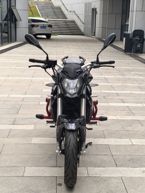 二手贝纳利红宝龙 TNT150i