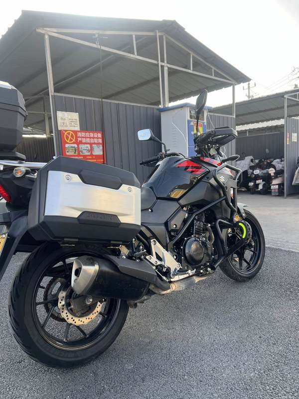 二手豪爵铃木DL250