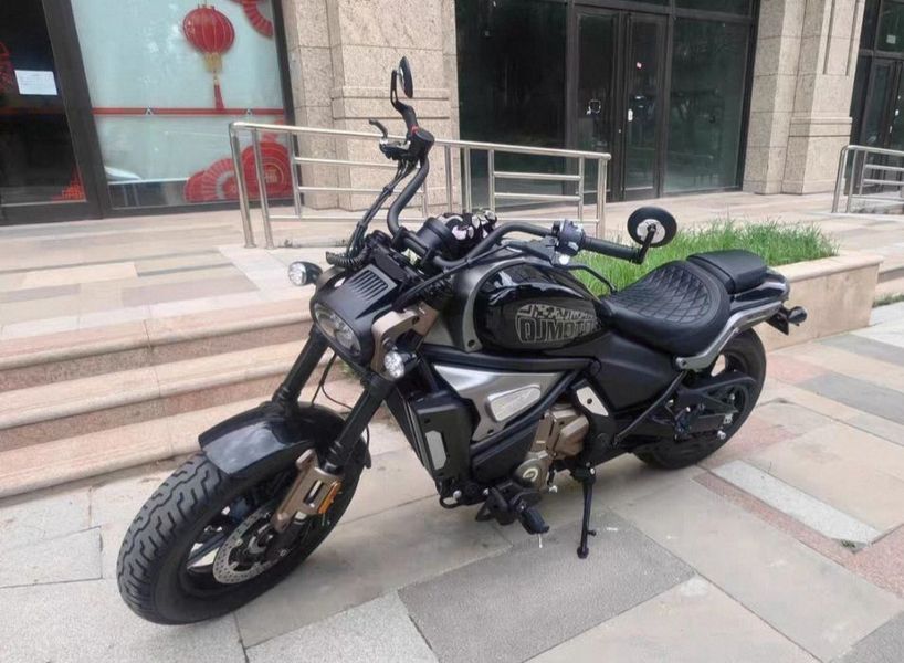 二手QJMOTOR闪700