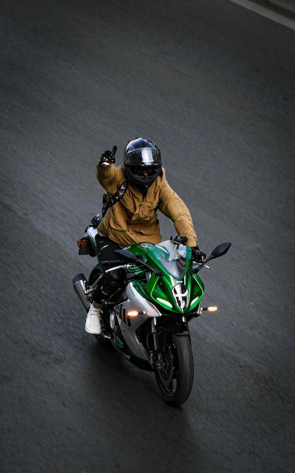 二手贝纳利龙卷风 Tornado 252R