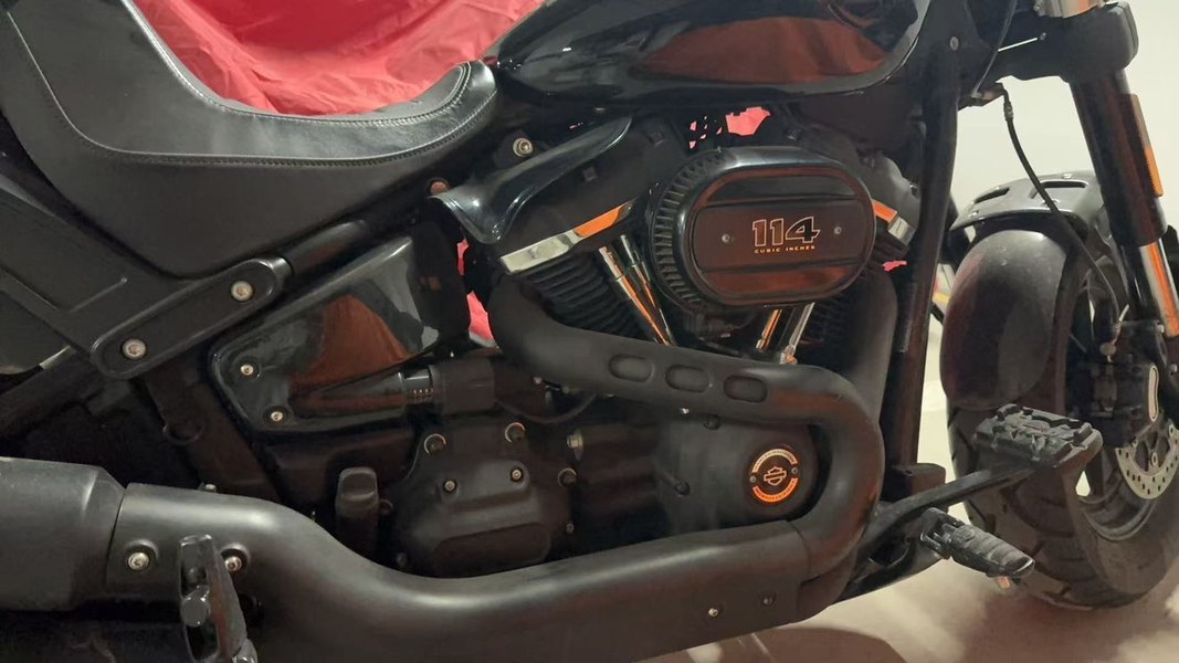 二手哈雷戴维森肥霸 Fat Bob