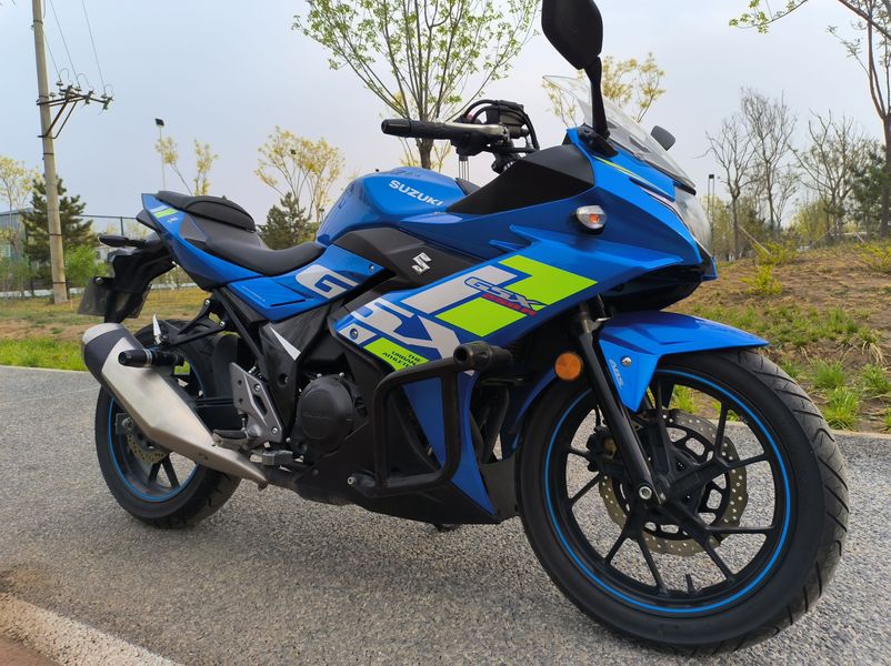 二手豪爵铃木GSX250R