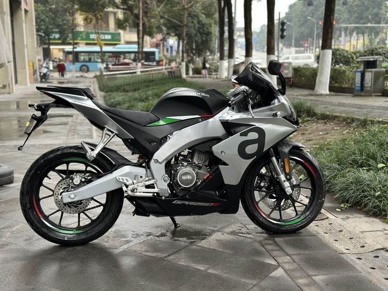 二手宗申阿普利亚GPR250R