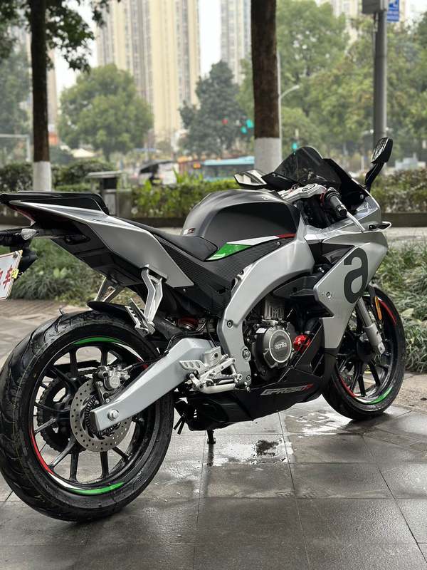 二手宗申阿普利亚GPR250R