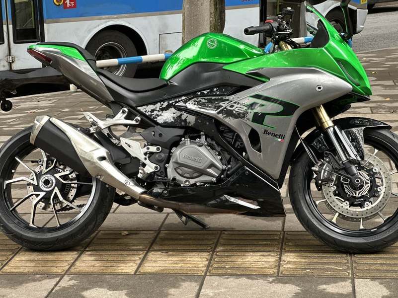 二手贝纳利龙卷风 Tornado 402R