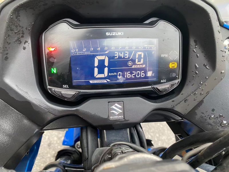 二手豪爵铃木GSX250R