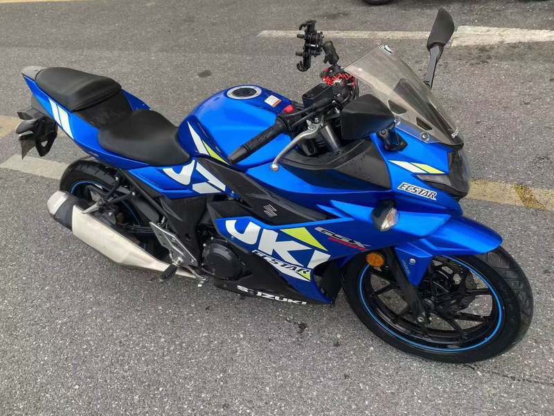 二手豪爵铃木GSX250R