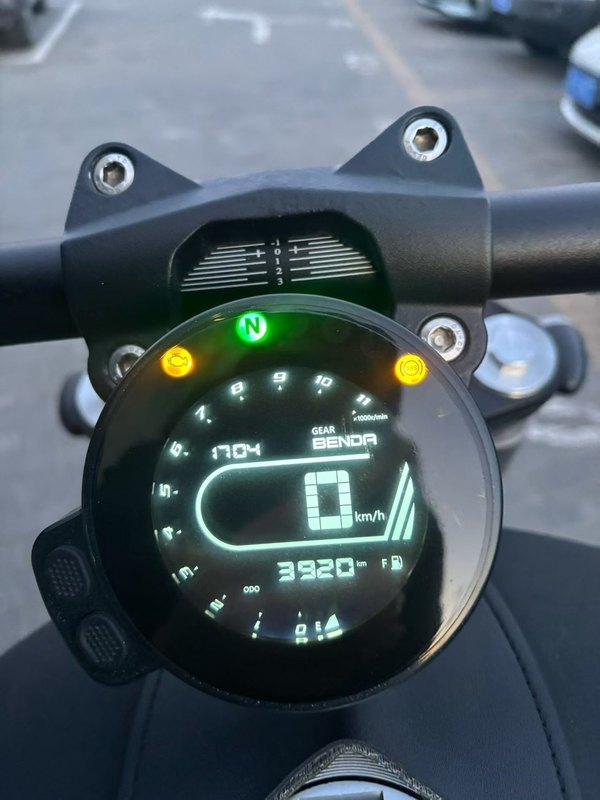 二手奔达Rock300 灰石