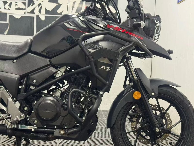 二手豪爵铃木DL250