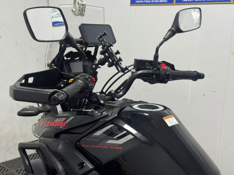 二手豪爵铃木DL250