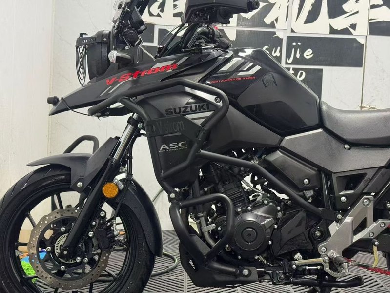 二手豪爵铃木DL250