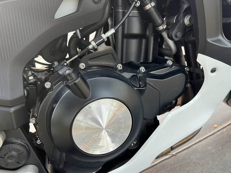 二手贝纳利龙卷风 Tornado 552R