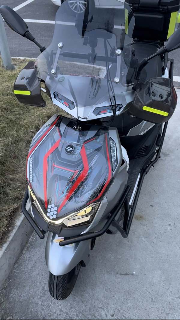 二手QJMOTOR鸿150RS