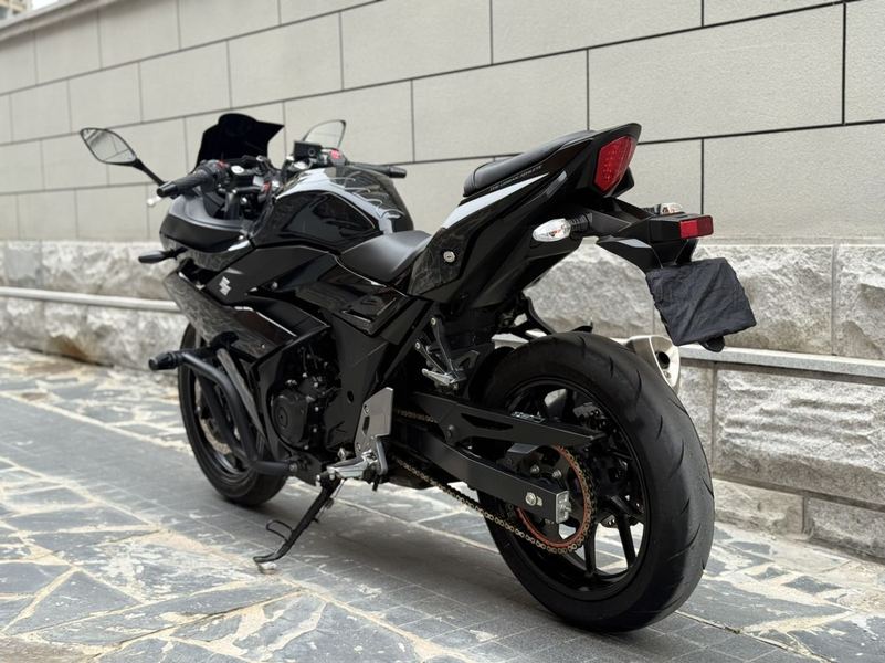 二手豪爵铃木GSX250R