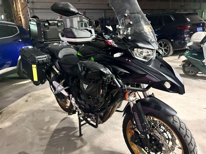 二手贝纳利TRK552