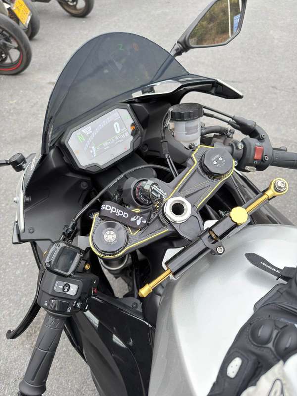 二手川崎Ninja ZX-6R 