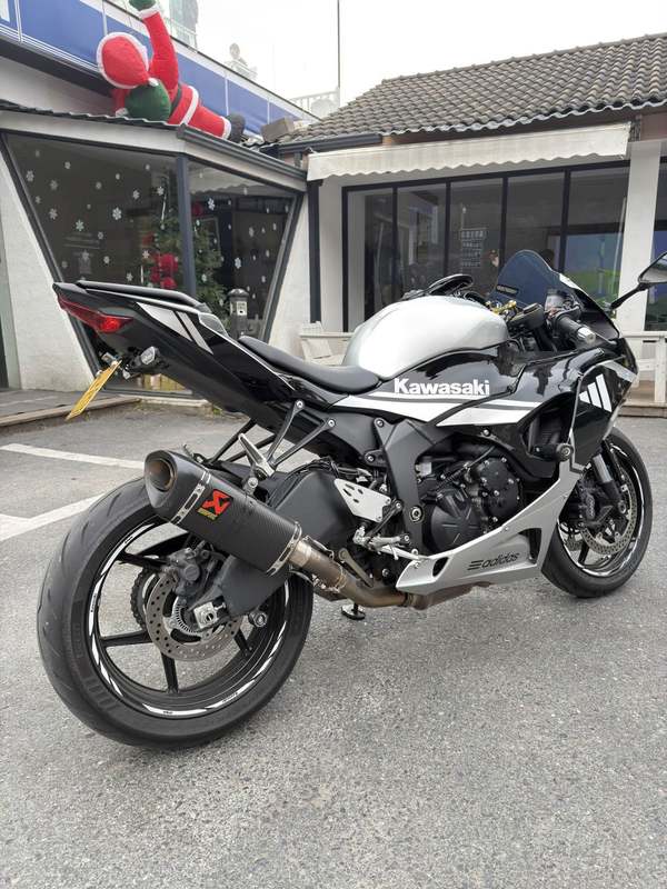 二手川崎Ninja ZX-6R 