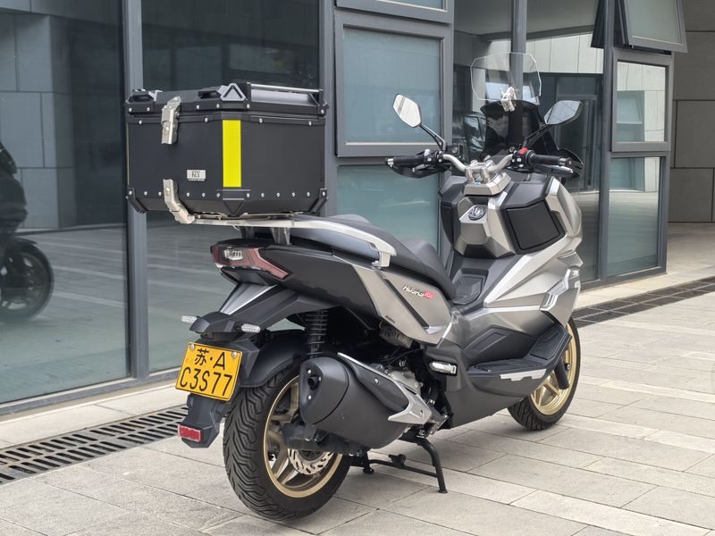 二手三阳哈士奇 Husky ADV300