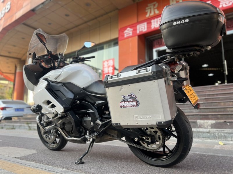 二手贝纳利600GC