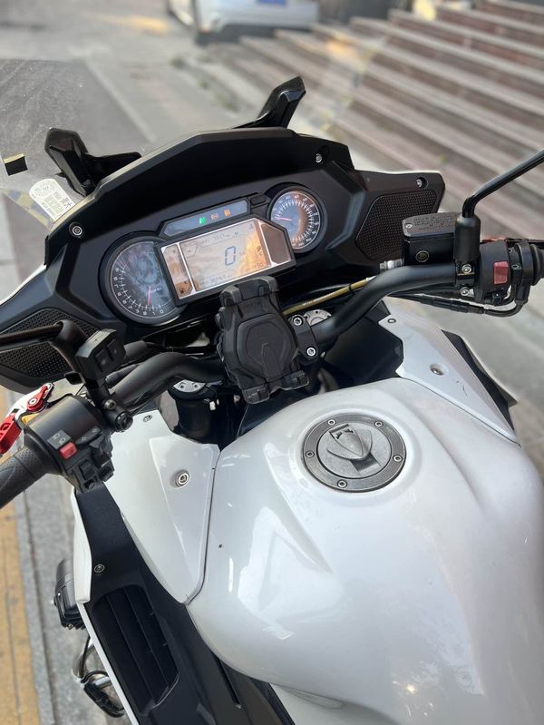 二手贝纳利600GC