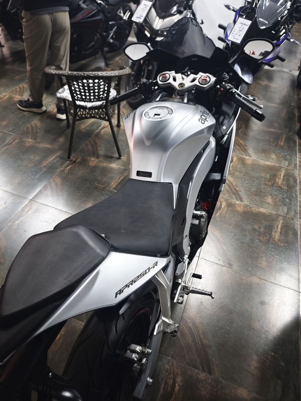 二手宗申阿普利亚GPR250R